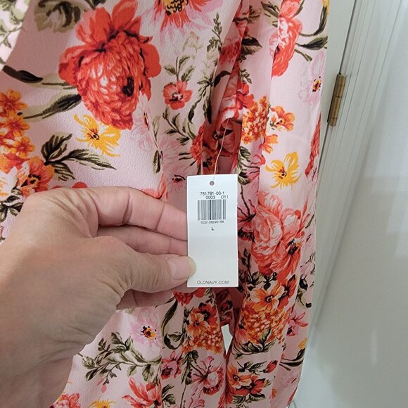 Old Navy Size L  "Bed of Flowers" Pink Floral Ruffle Trim Blouse, NEW with Tag - Picture 9 of 16